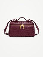 YAZNE Woven Crossbody Bag – Wine